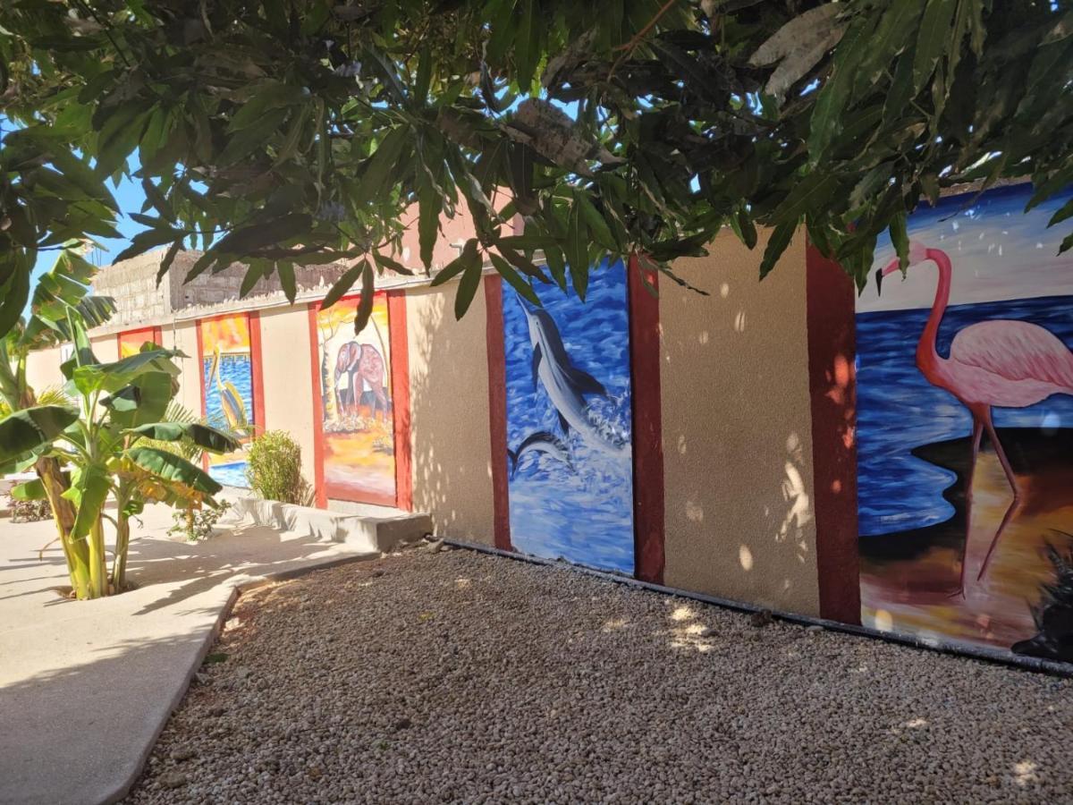 Auberge Keur Ely Ouoran Bagian luar foto