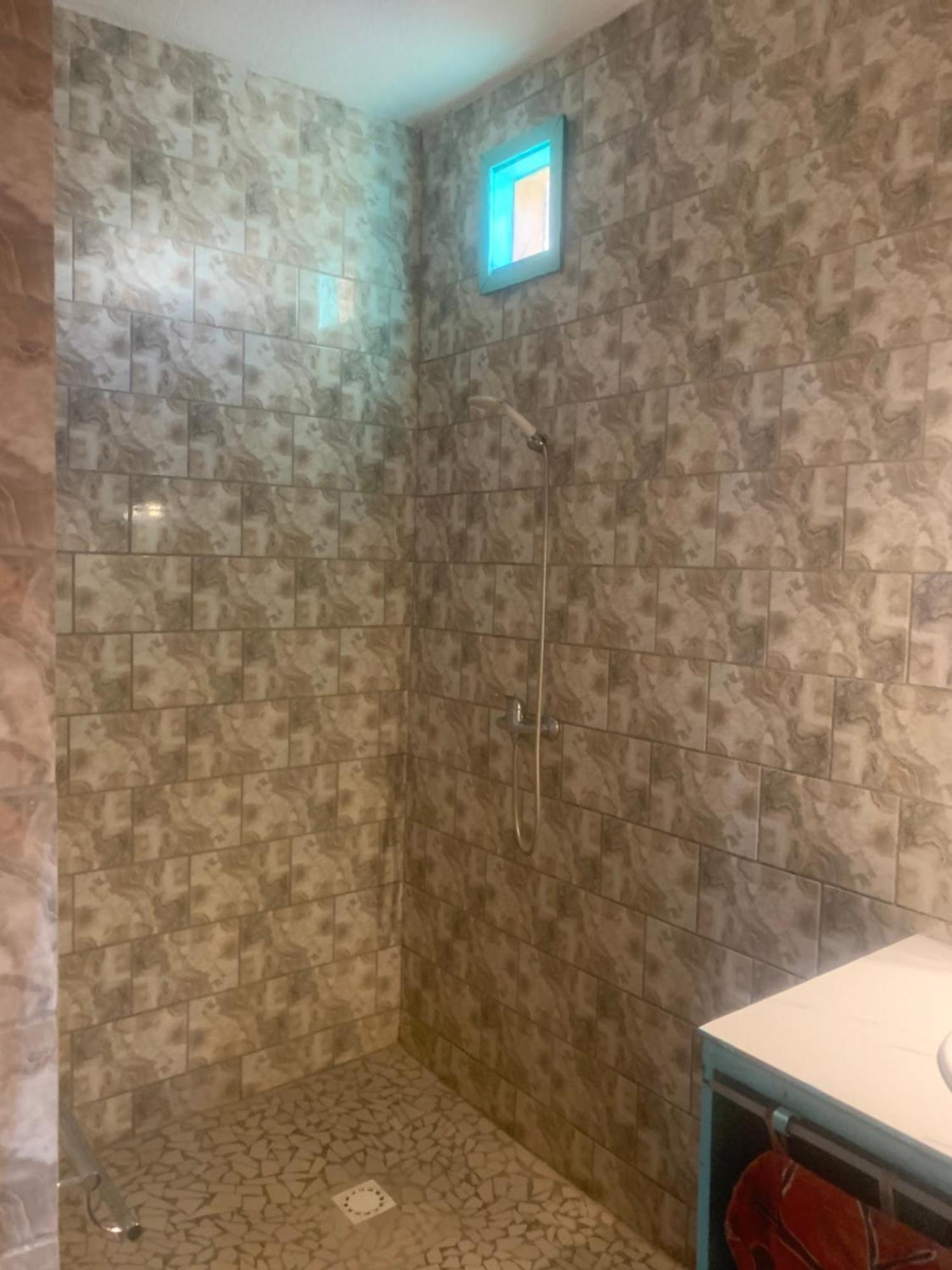 Auberge Keur Ely Ouoran Bagian luar foto