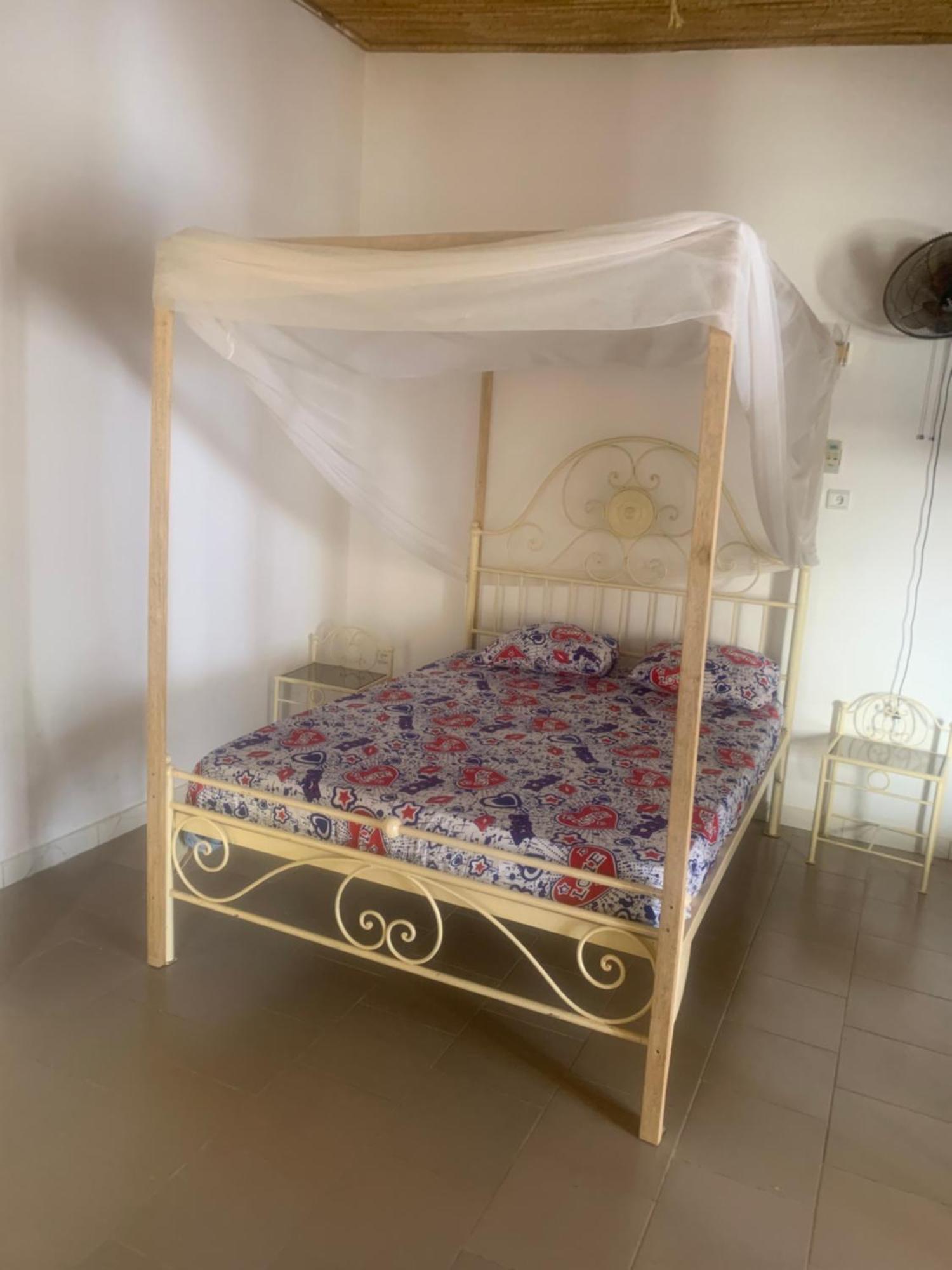 Auberge Keur Ely Ouoran Bagian luar foto