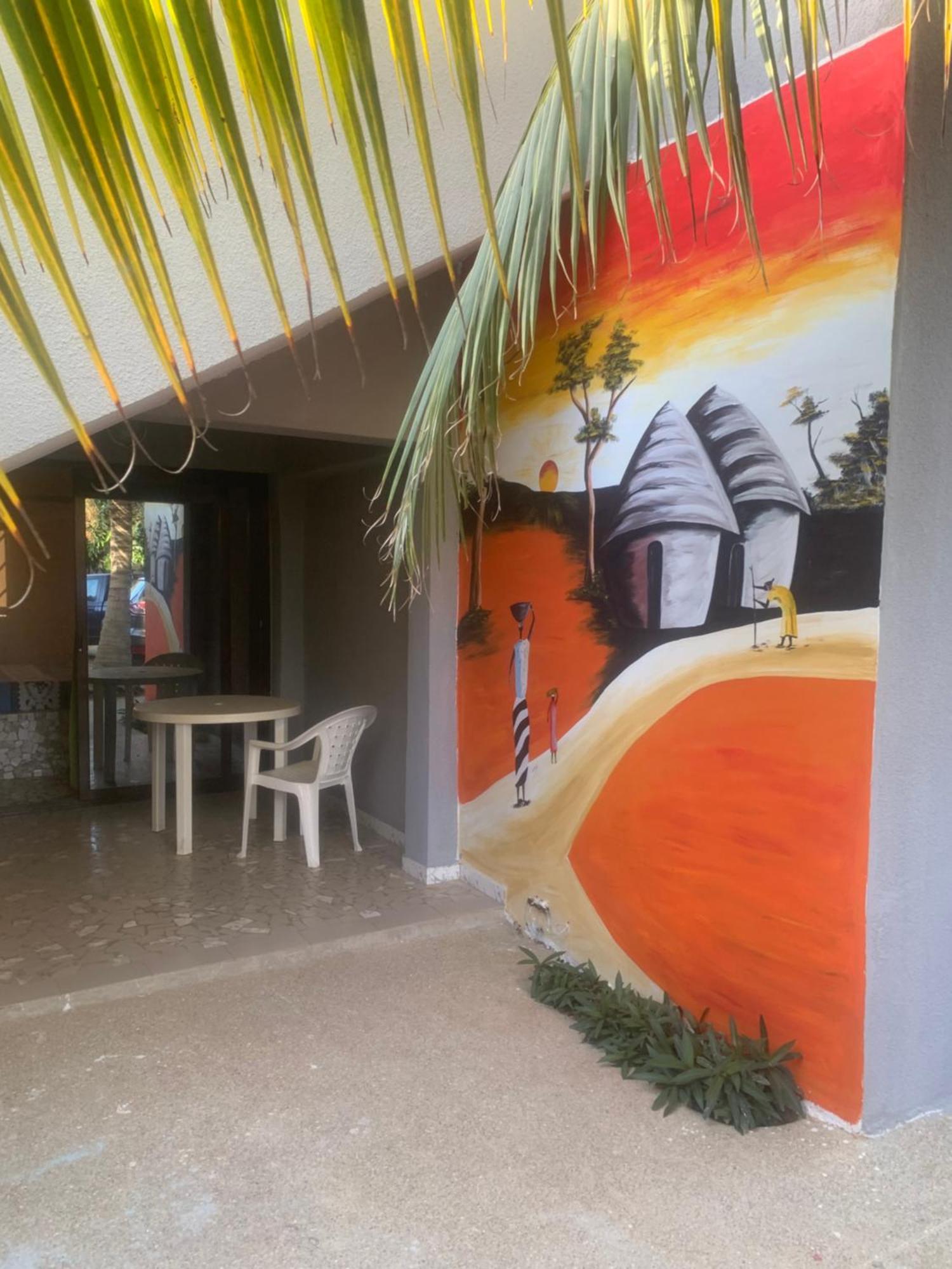 Auberge Keur Ely Ouoran Bagian luar foto