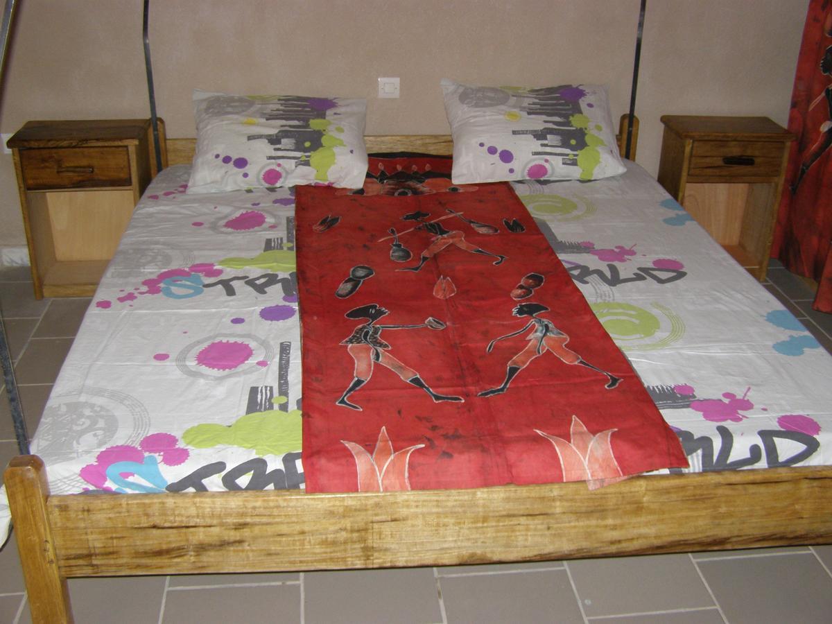 Auberge Keur Ely Ouoran Bagian luar foto